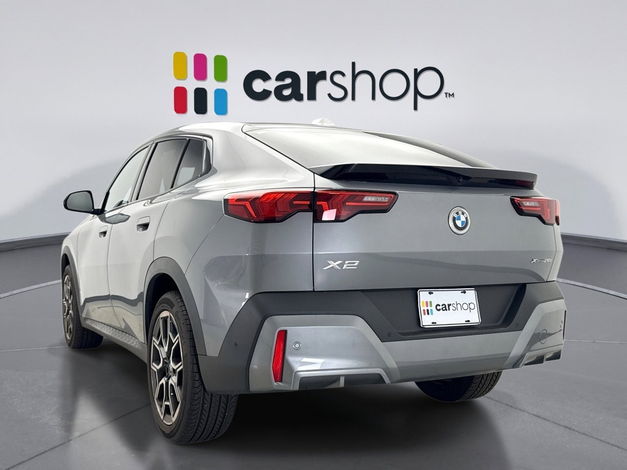 Used 2024 BMW X2 xDrive28i image 3