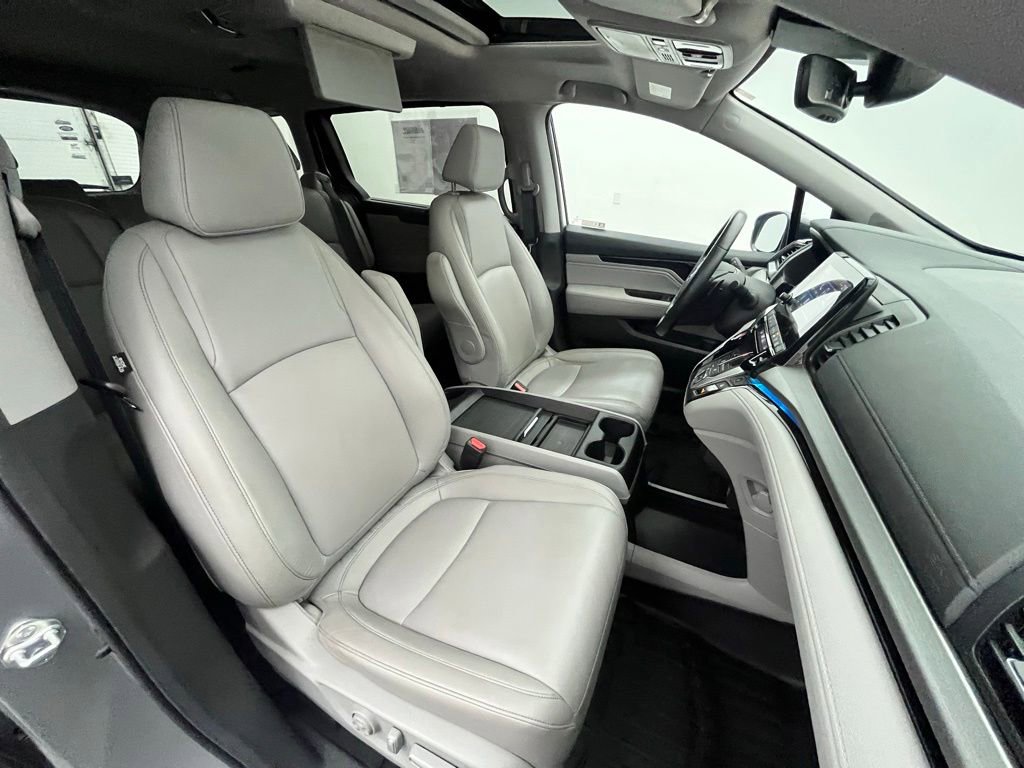 Used 2024 Honda Odyssey Touring image 35
