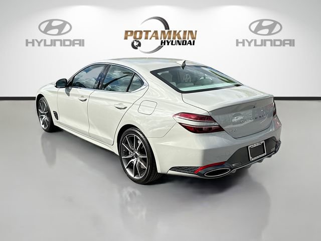 Used 2026 Genesis G70 2.5T image 7