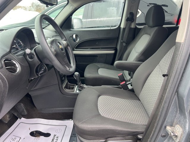 Used 2009 Chevrolet HHR LS image 13