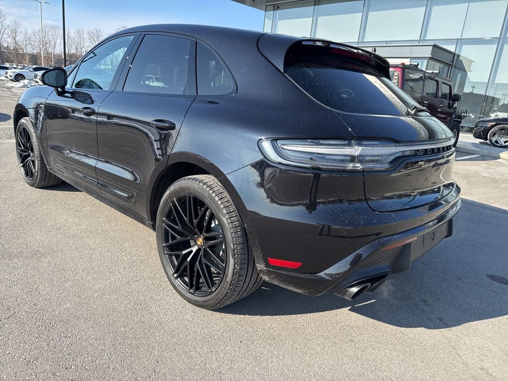 Used 2024 Porsche Macan GTS image 3