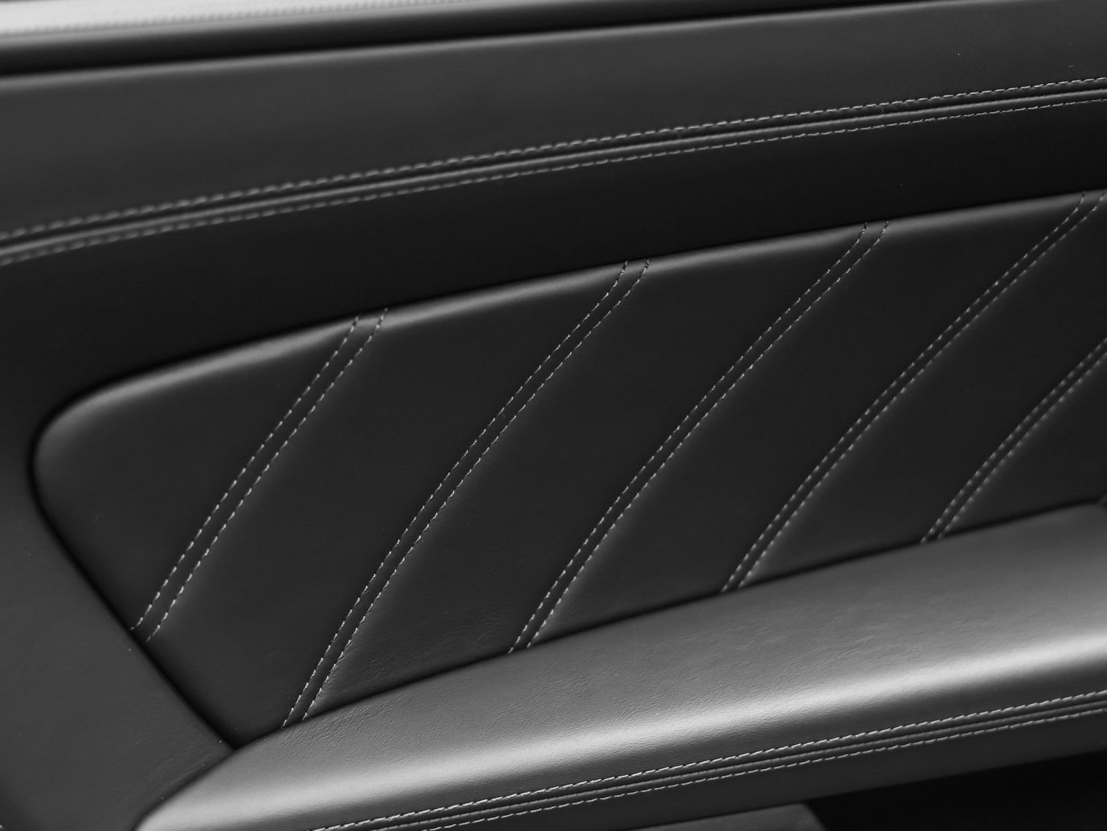 Certified 2025 Porsche 911 Carrera GTS image 71