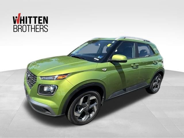 Used 2024 Hyundai Venue SEL FWD image 1