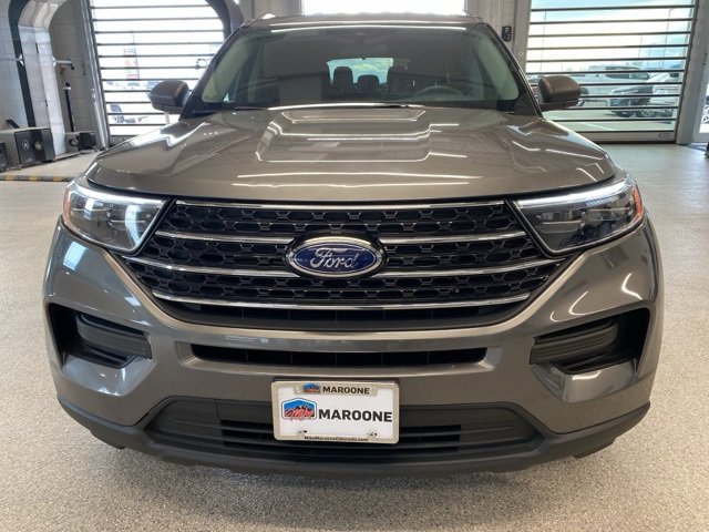 Used 2022 Ford Explorer XLT image 2