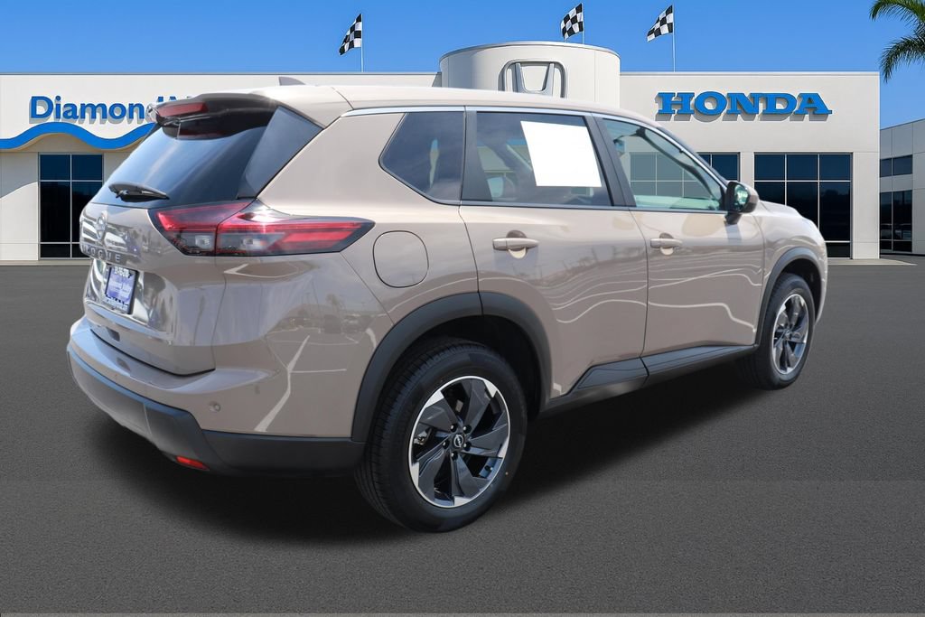 Used 2025 Nissan Rogue SV FWD image 6