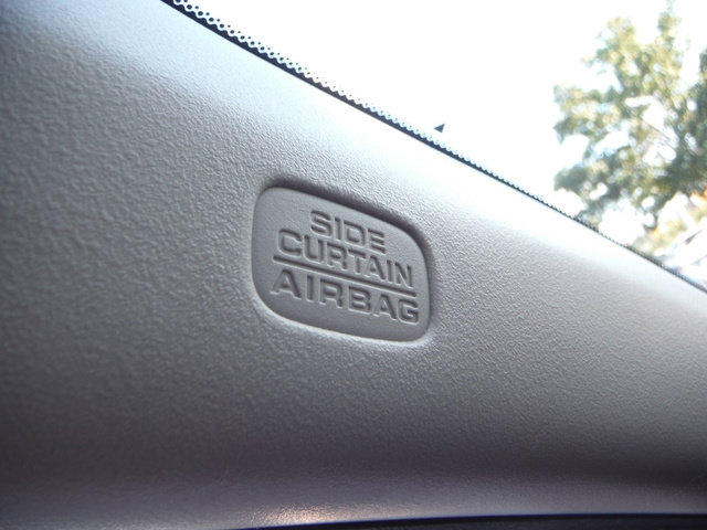 Used 2018 Honda CR-V LX image 25