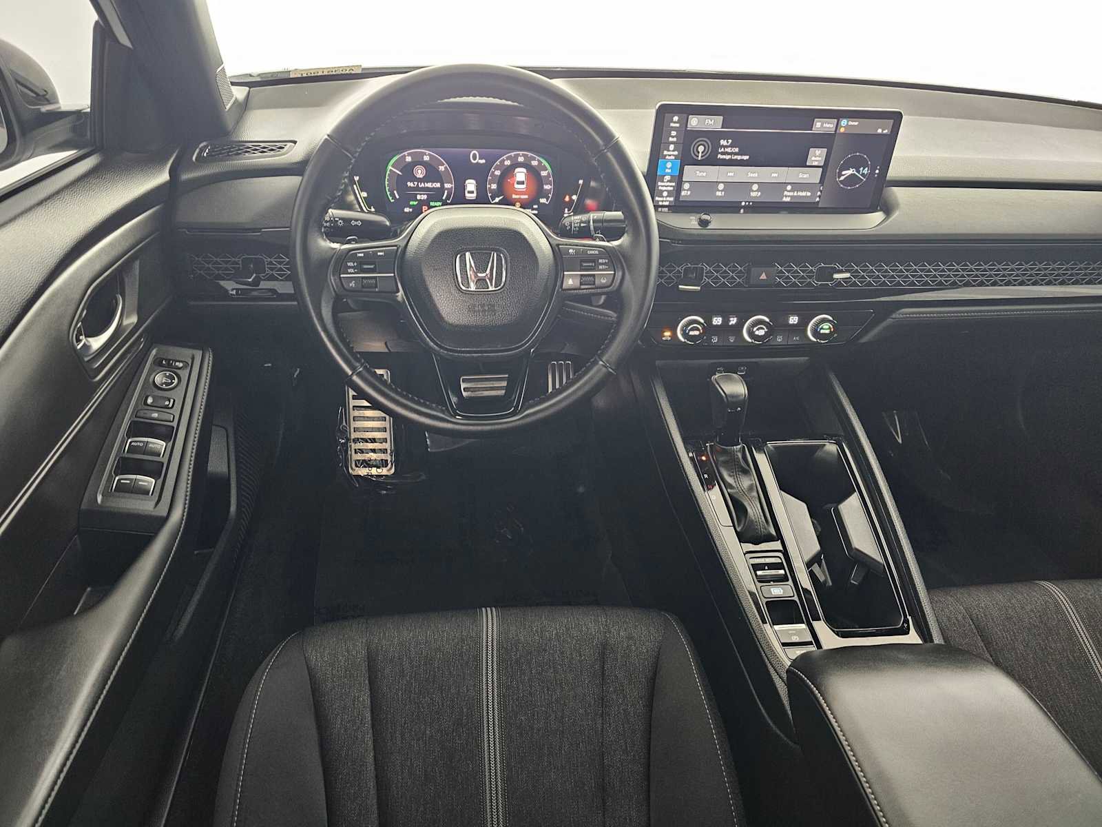 Used 2023 Honda Accord Sport image 18
