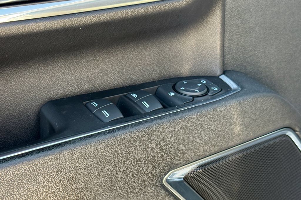 Used 2024 Chevrolet Silverado 2500 LT AWD/4WD image 28