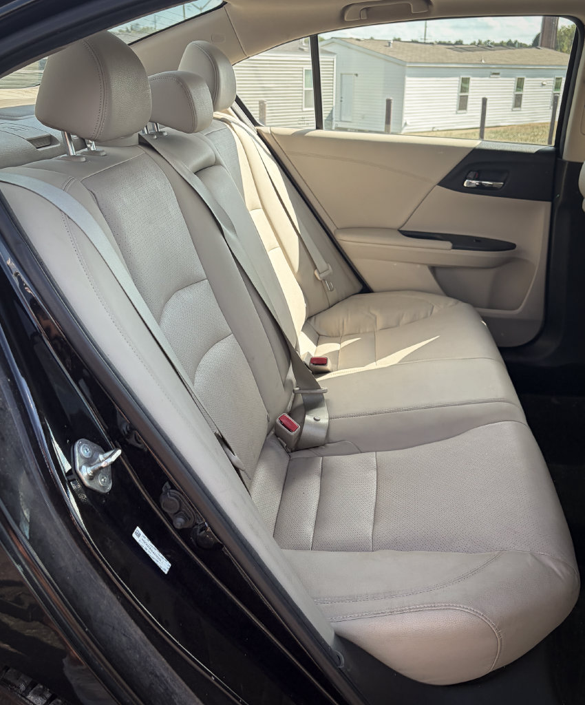 Used 2013 Honda Accord EX-L image 21