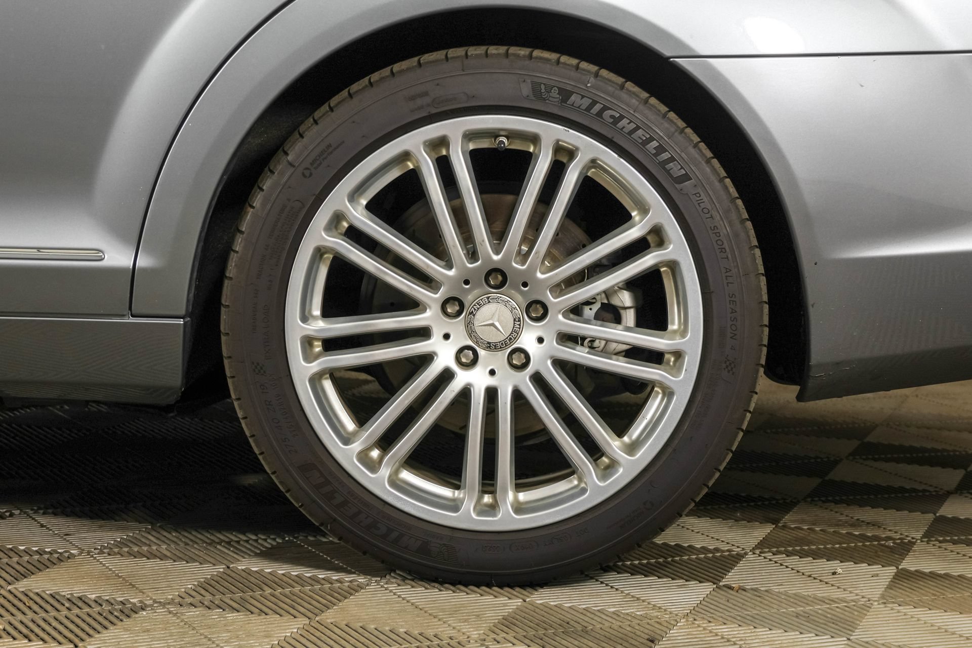 Used 2007 Mercedes-Benz S 600 image 19