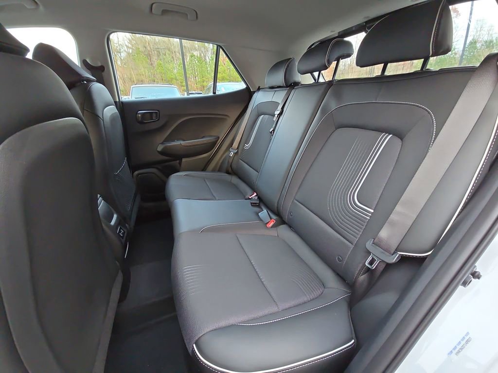New 2026 Hyundai Venue SEL FWD image 14