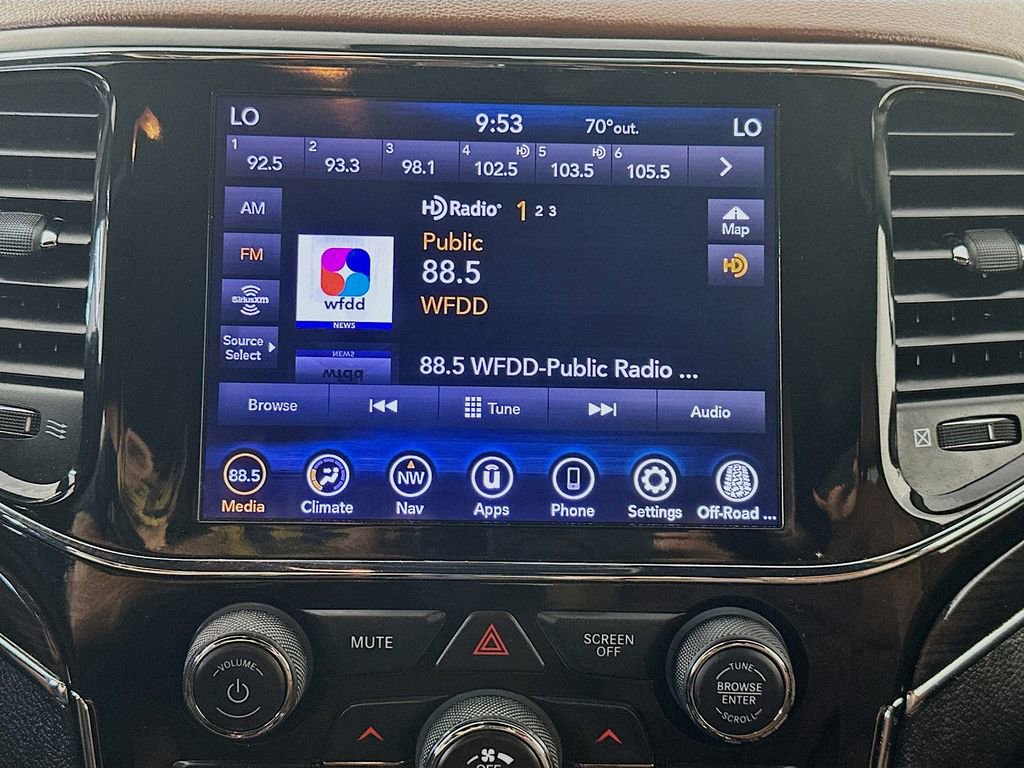 Used 2021 Jeep Grand Cherokee Overland AWD/4WD image 17