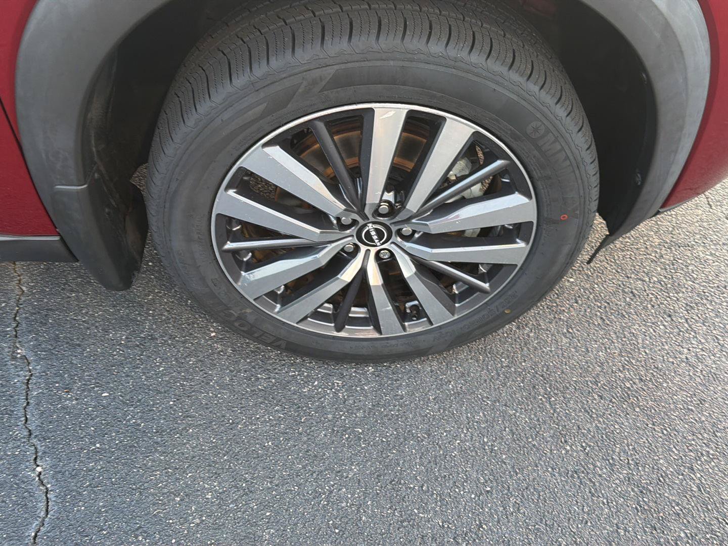 Used 2022 Nissan Pathfinder Platinum w/ Cargo Package FWD image 44