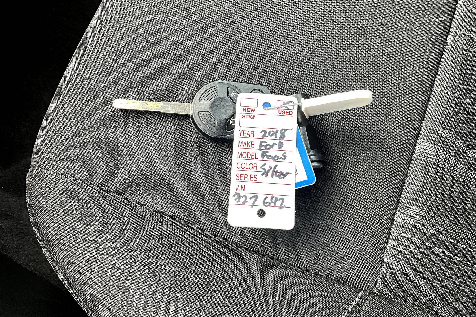 Used 2018 Ford Focus SE FWD image 12
