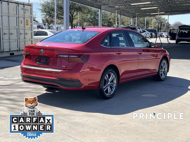Used 2023 Volkswagen Jetta SE w/ Panoramic Sunroof Package FWD image 11