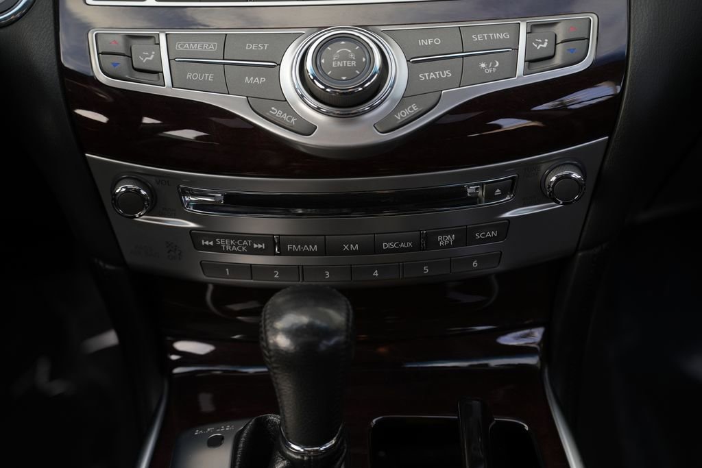 Used 2015 INFINITI Q70 L 3.7 RWD image 43