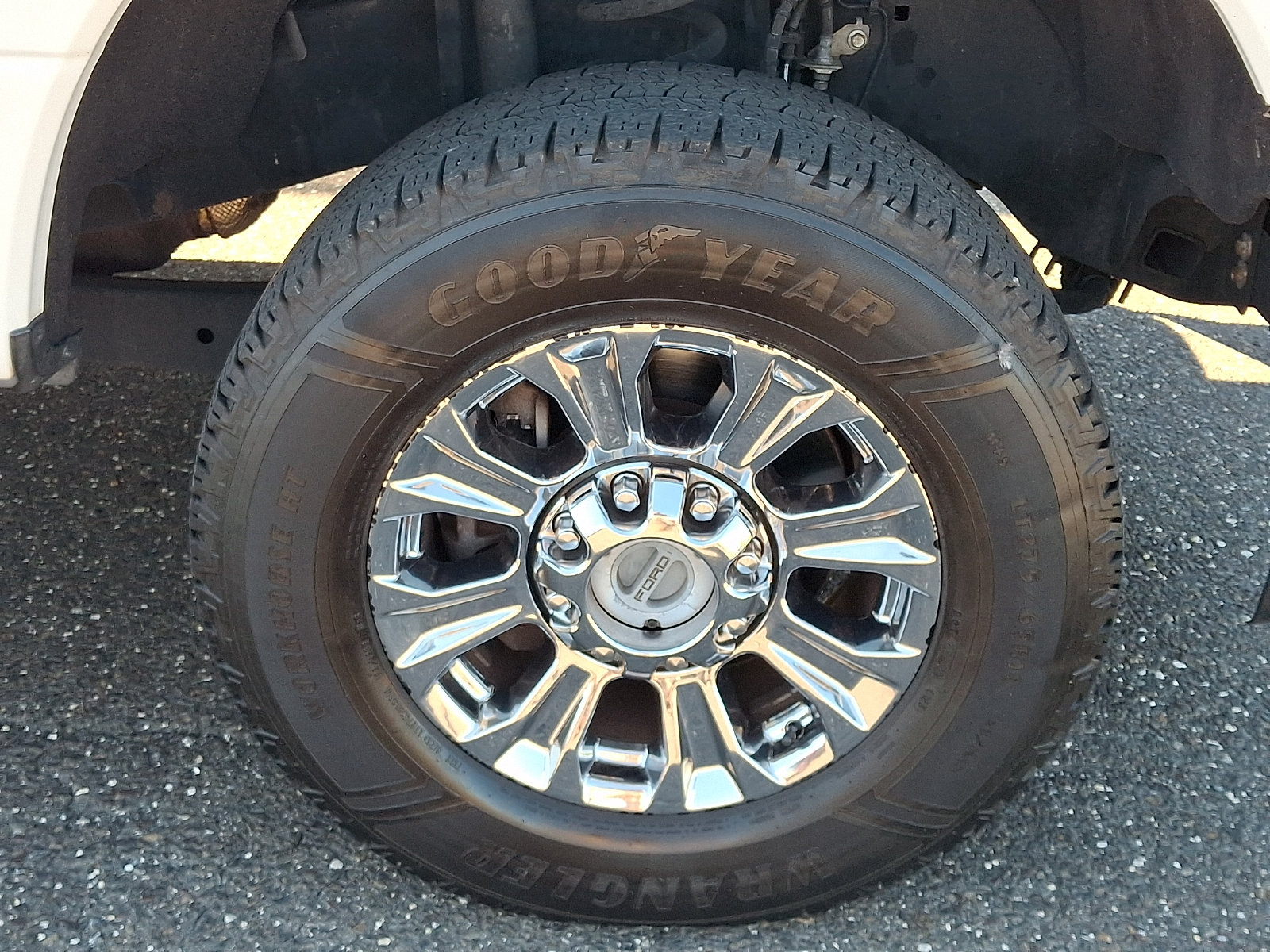 Certified 2018 Ford F250 4x4 Crew Cab Super Duty image 8