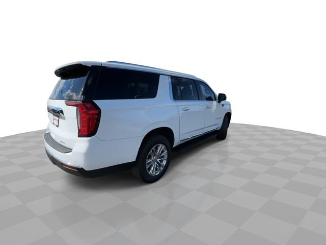 Certified 2023 GMC Yukon XL SLT w/ SLT Luxury Package AWD/4WD image 8