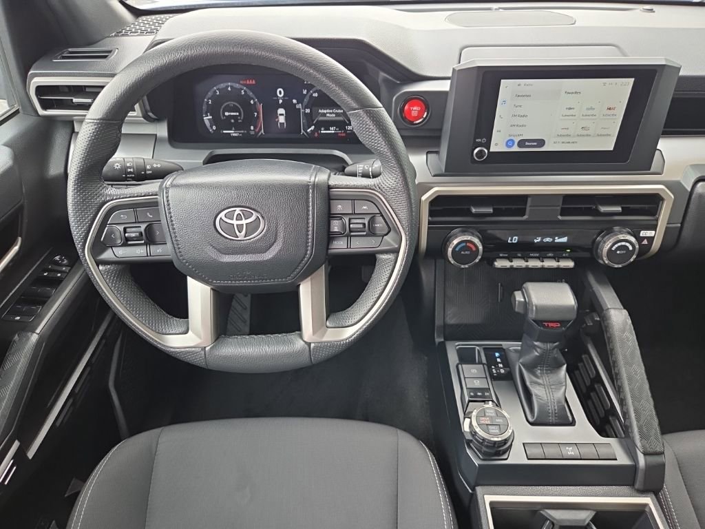 Used 2024 Toyota Tacoma TRD Off-Road AWD/4WD image 31