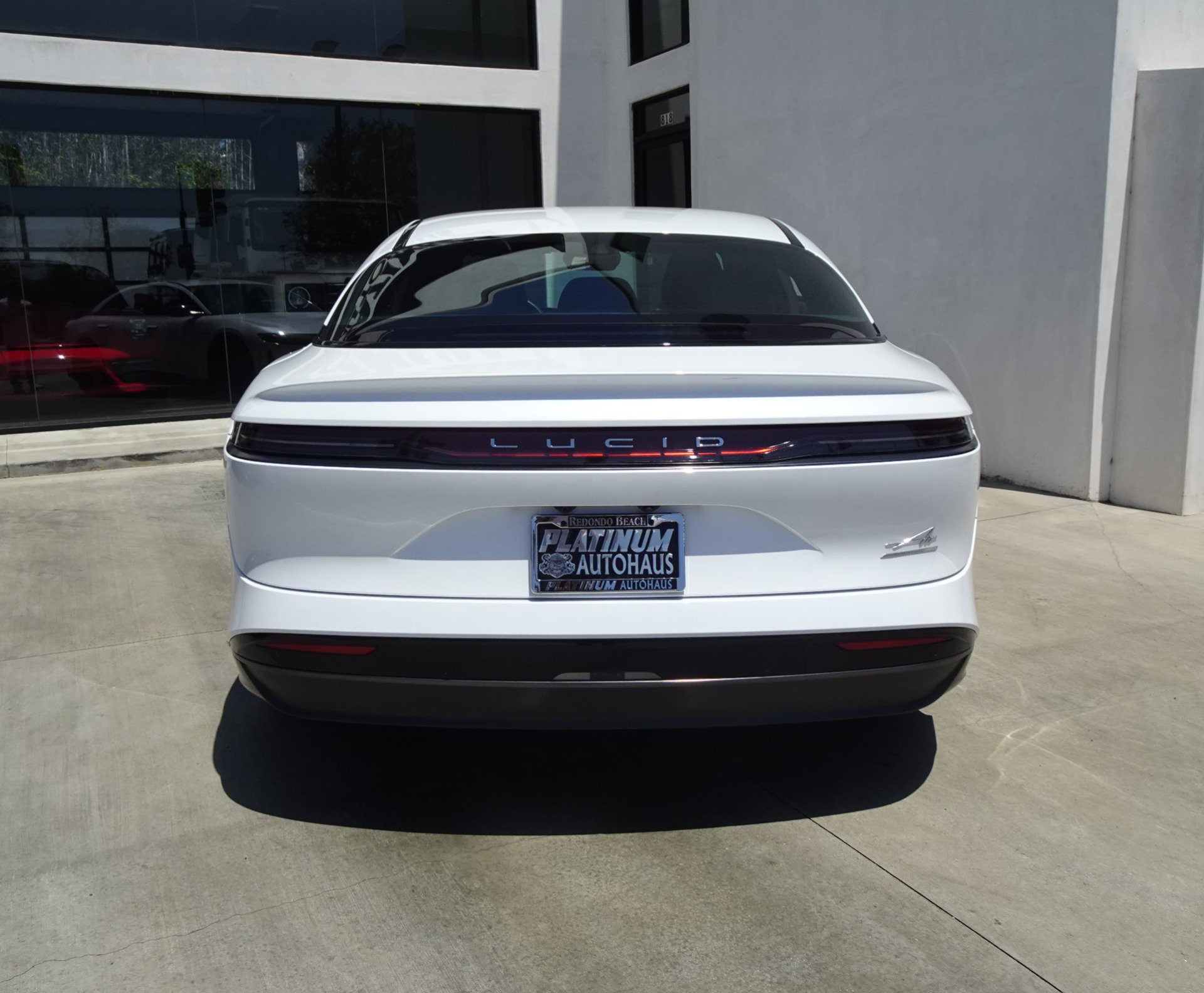 Used 2024 Lucid Air Touring AWD/4WD image 5