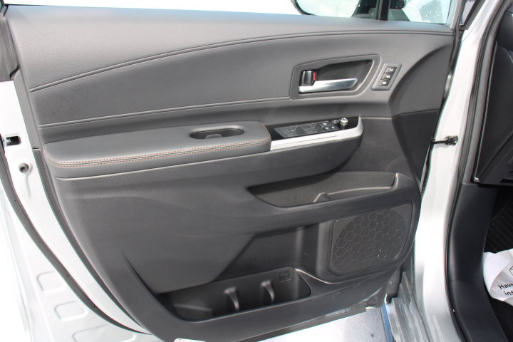 Certified 2025 Toyota Sienna Limited image 10