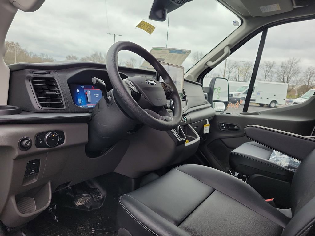 New 2026 Ford Transit 250 148 Medium Roof image 21