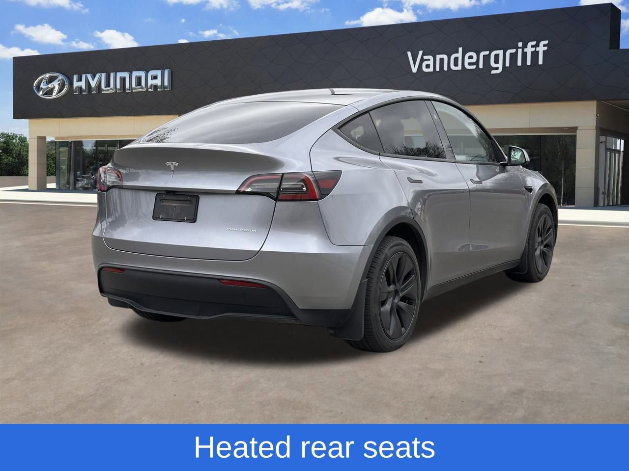 Used 2024 Tesla Model Y Long Range image 13