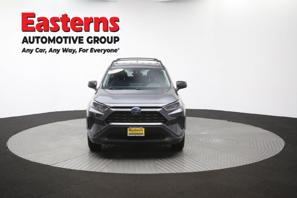 Used 2021 Toyota RAV4 LE w/ Carpet Mat Package (TMS) AWD/4WD image 54