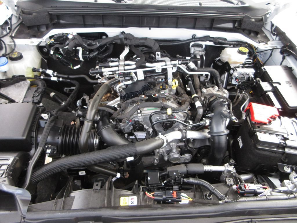 Certified 2025 Ford Bronco Outer Banks AWD/4WD image 28