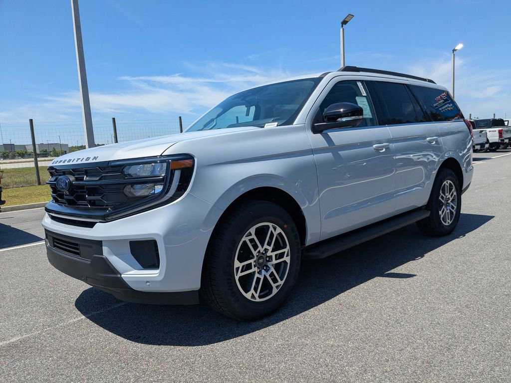 New 2026 Ford Expedition Active RWD image 8