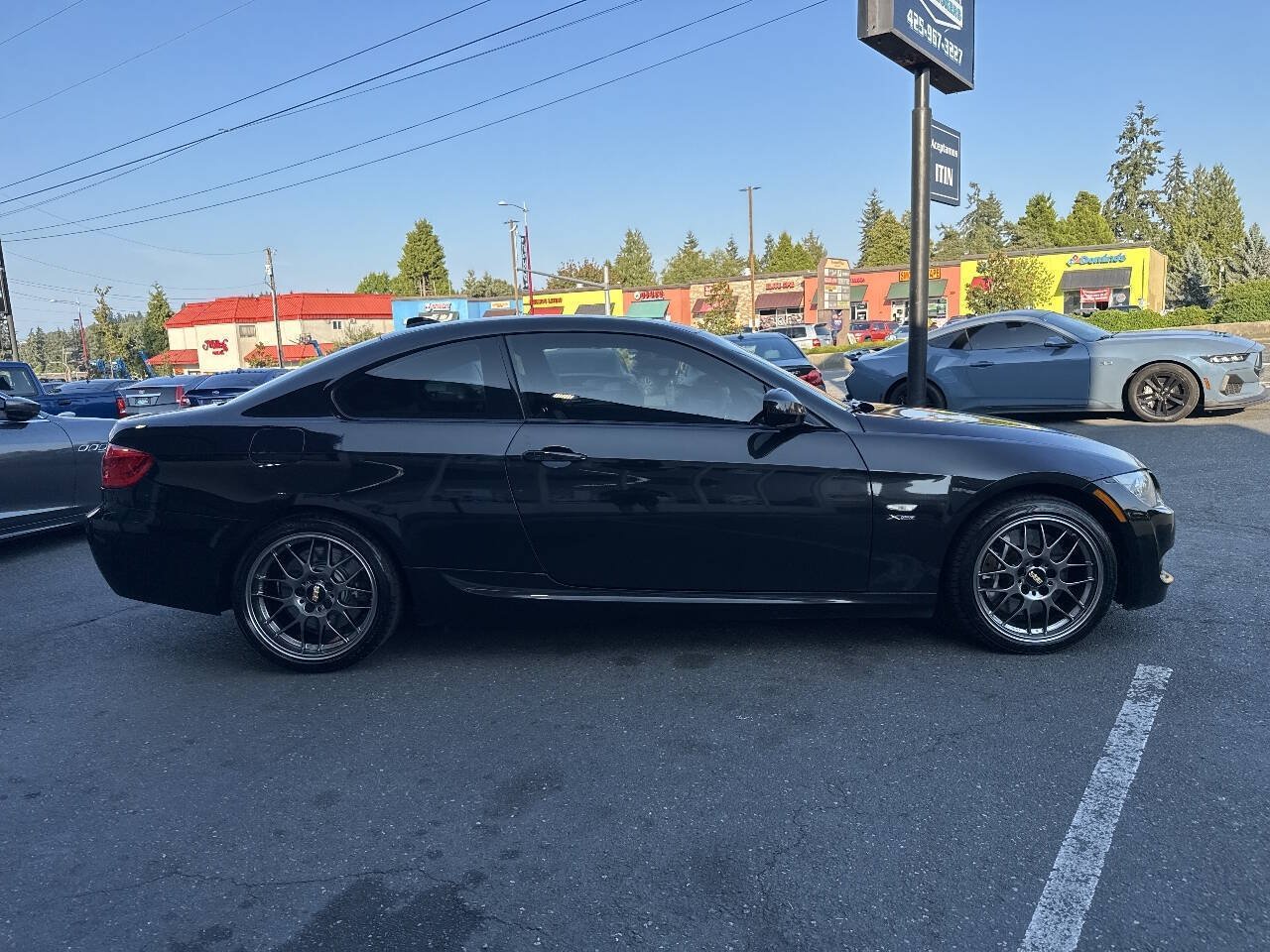 Used 2013 BMW 335i xDrive Coupe AWD/4WD image 9