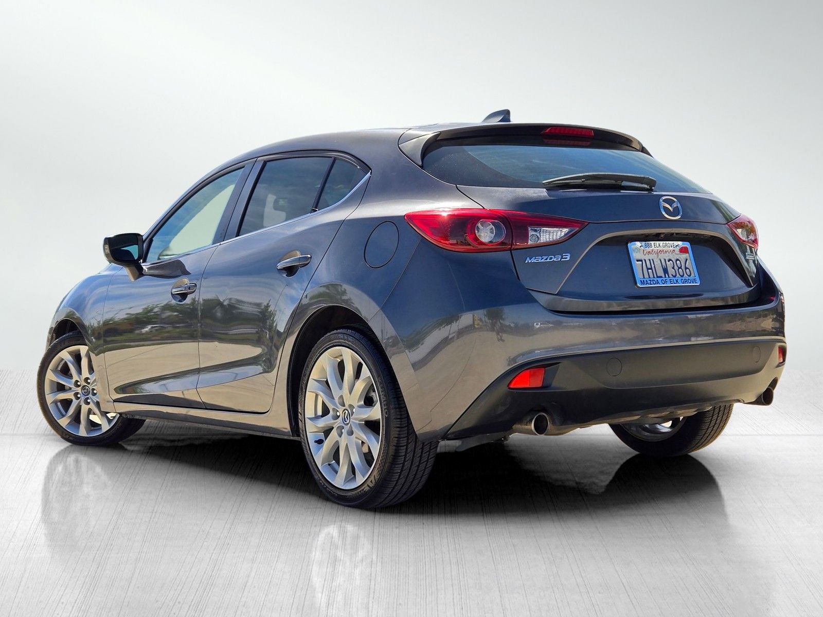 Used 2014 MAZDA MAZDA3 s Grand Touring FWD image 9