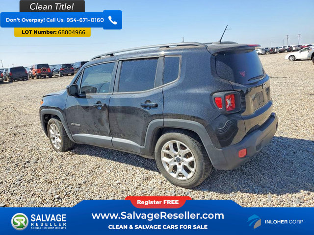 Used 2015 Jeep Renegade Latitude FWD image 3