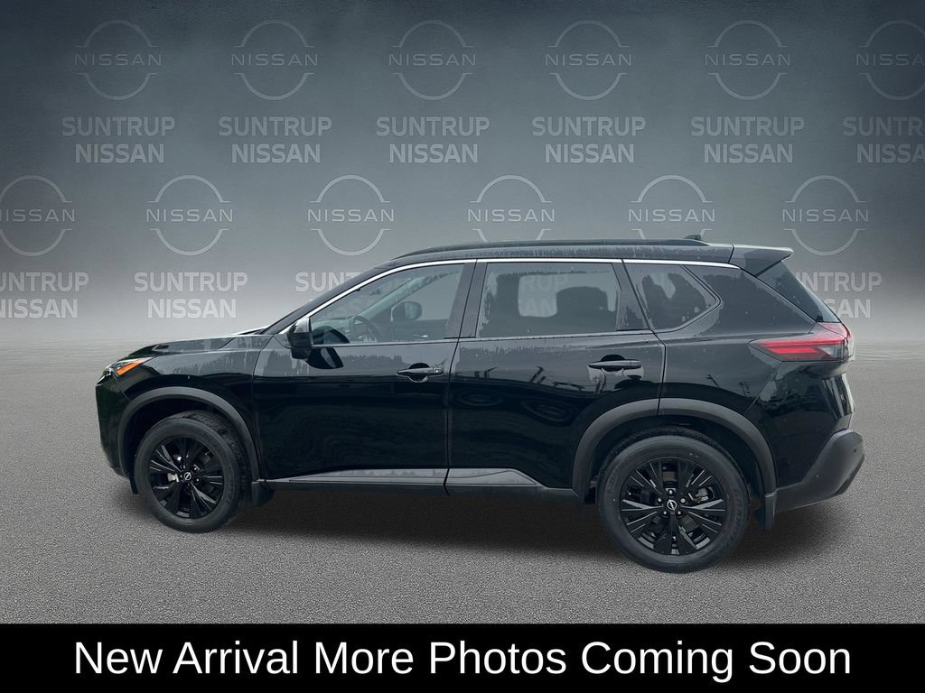 Used 2023 Nissan Rogue SV w/ SV Premium B Package FWD image 3