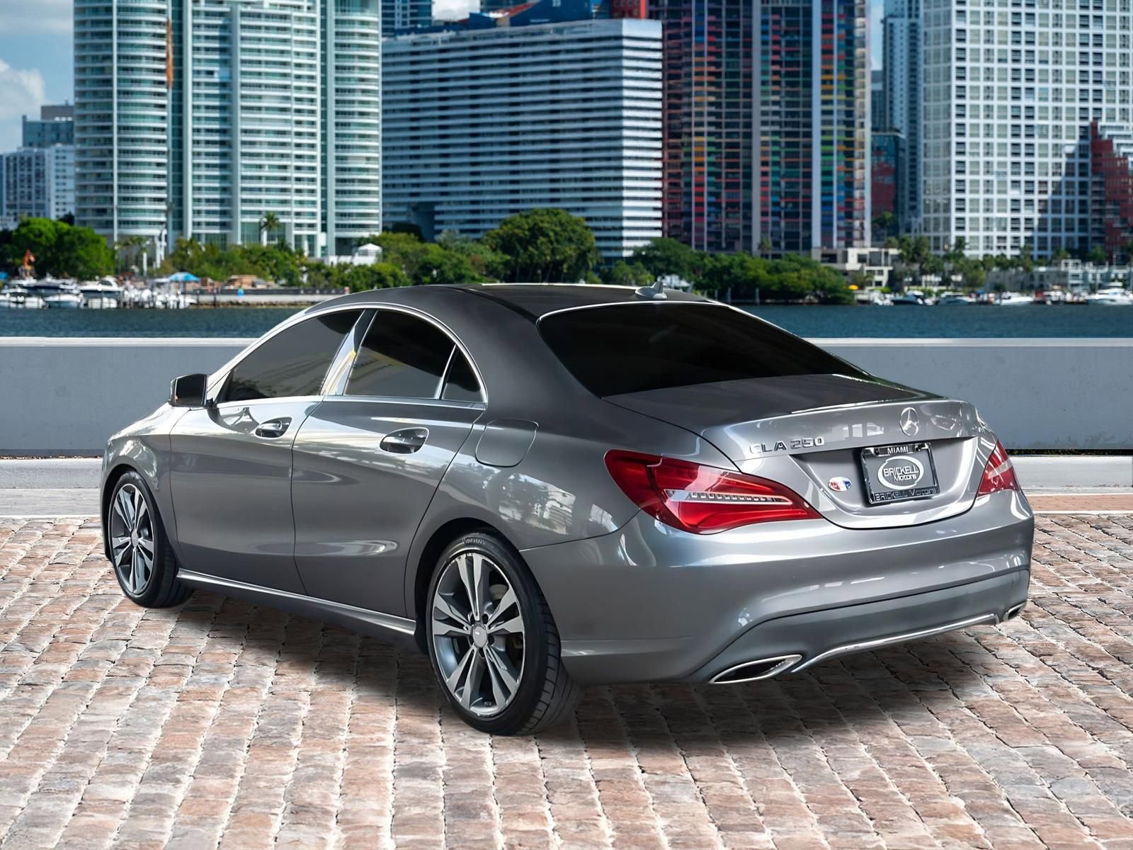 Used 2018 Mercedes-Benz CLA 250 4MATIC image 4