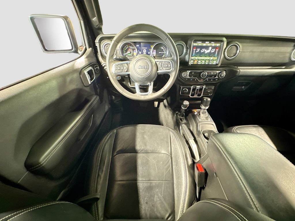Used 2023 Jeep Wrangler Unlimited Sahara w/ Safety Group AWD/4WD image 13