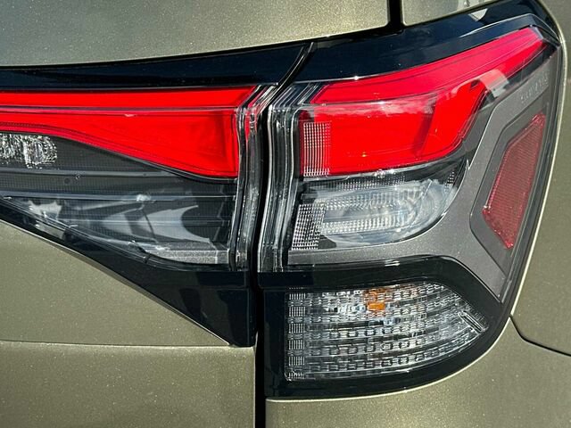Certified 2026 Subaru Forester Premium AWD/4WD image 33