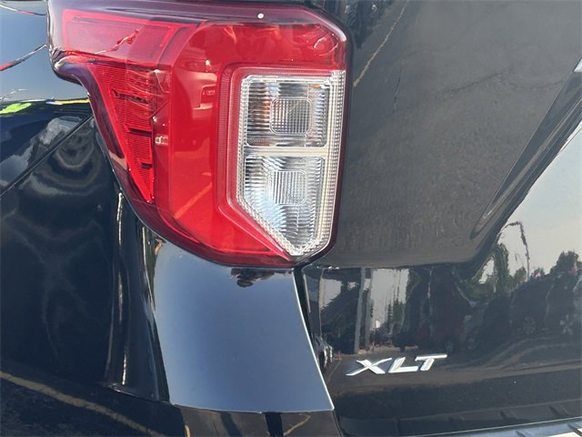 Certified 2023 Ford Explorer XLT w/ Equipment Group 202A image 30