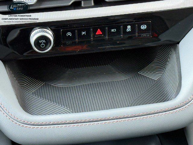 New 2026 Ford Explorer Active w/ Active Comfort Package AWD/4WD image 24