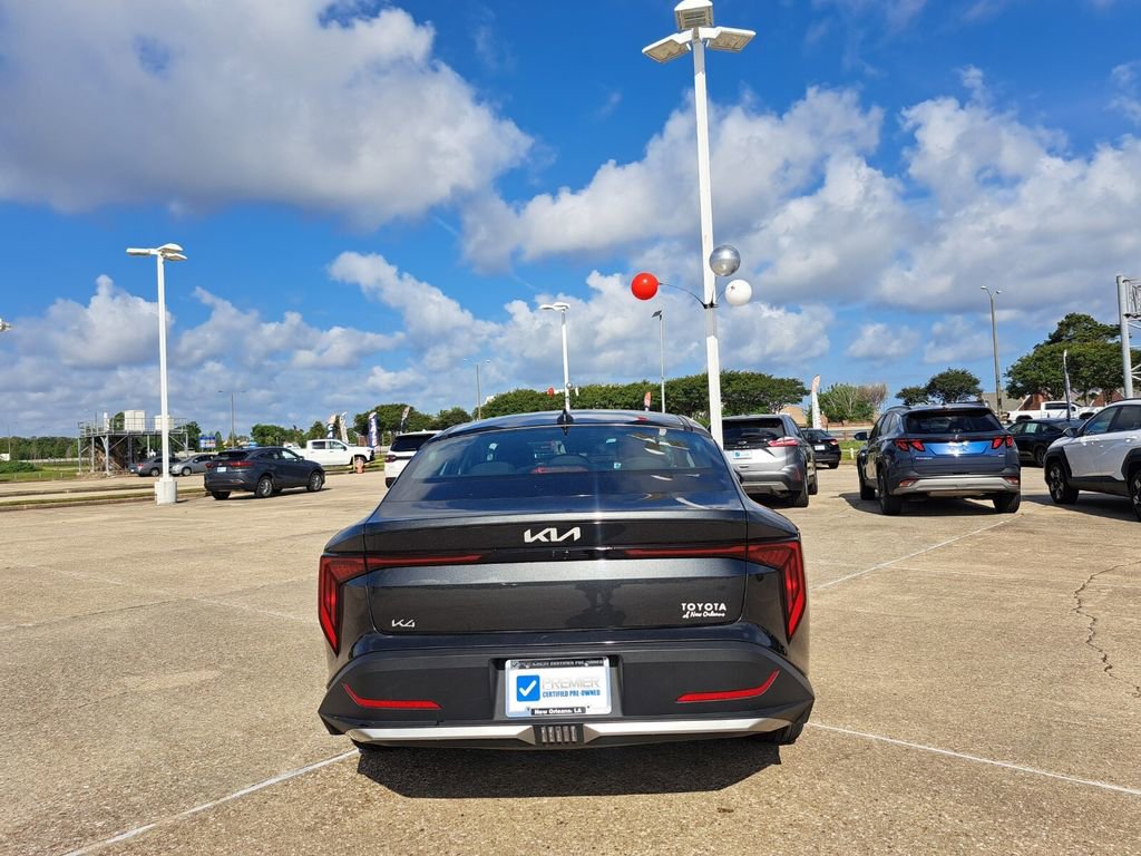 Used 2025 Kia K4 LXS image 6