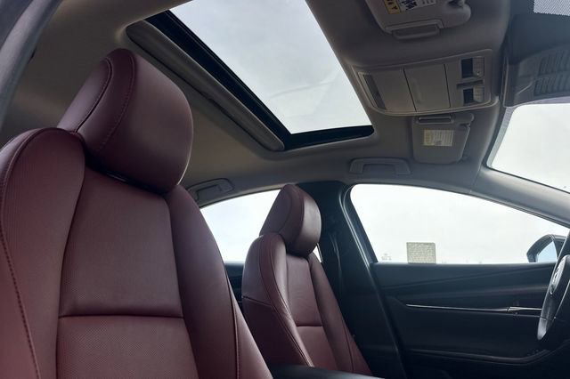 Used 2025 MAZDA MAZDA3 s image 17