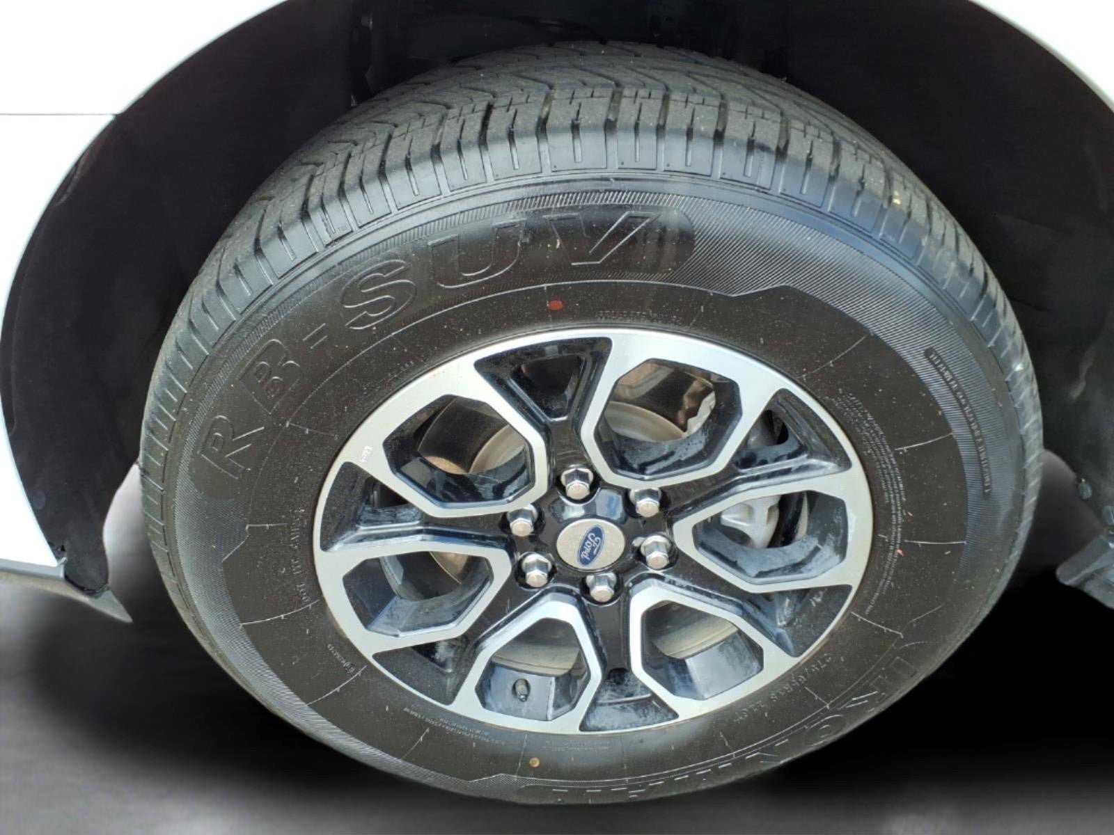 Used 2024 Ford Expedition XLT image 9