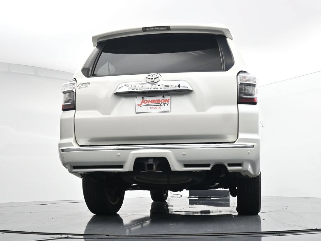 Used 2017 Toyota 4Runner Limited AWD/4WD image 35