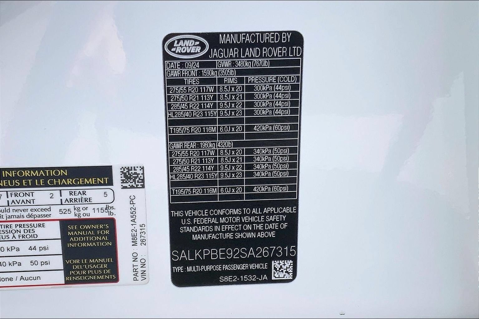 Certified 2025 Land Rover Range Rover Long Wheelbase SE AWD/4WD image 33
