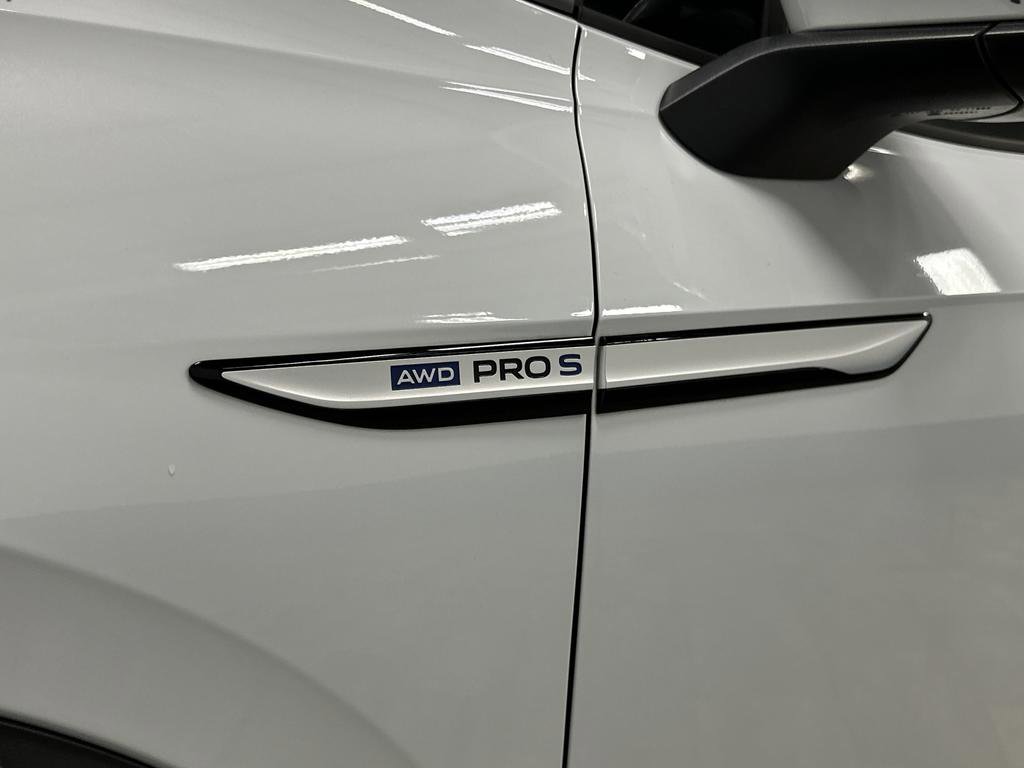 Used 2021 Volkswagen ID.4 Pro S image 35