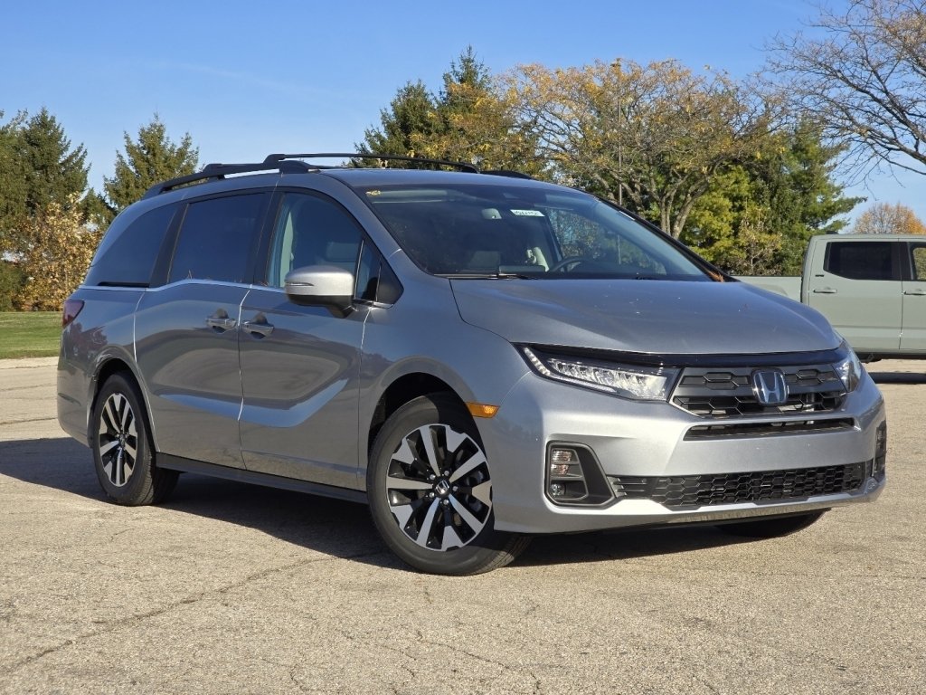 New 2026 Honda HR-V LX image 2