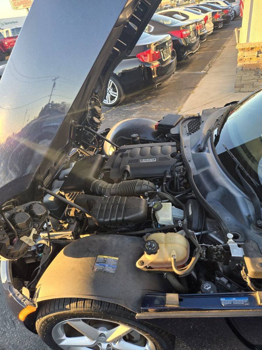 Used 2008 Saturn Sky w/ Premium Trim Package RWD image 37