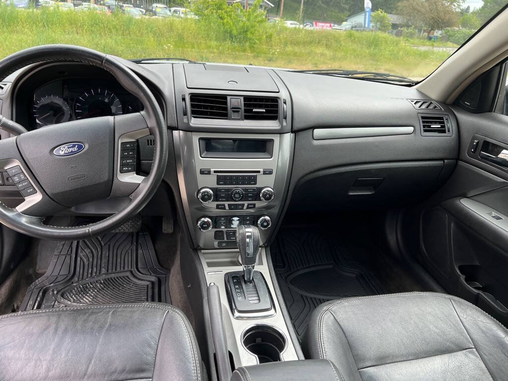 Used 2011 Ford Fusion SEL w/ 301A Rapid Spec Order Code FWD image 15