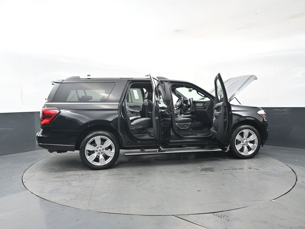 Certified 2024 Ford Expedition Max Platinum image 30