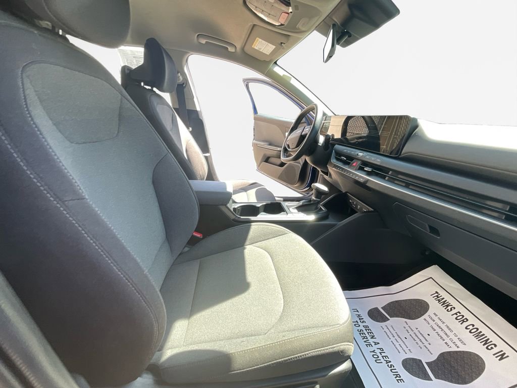 Used 2025 Kia K4 LXS FWD image 25